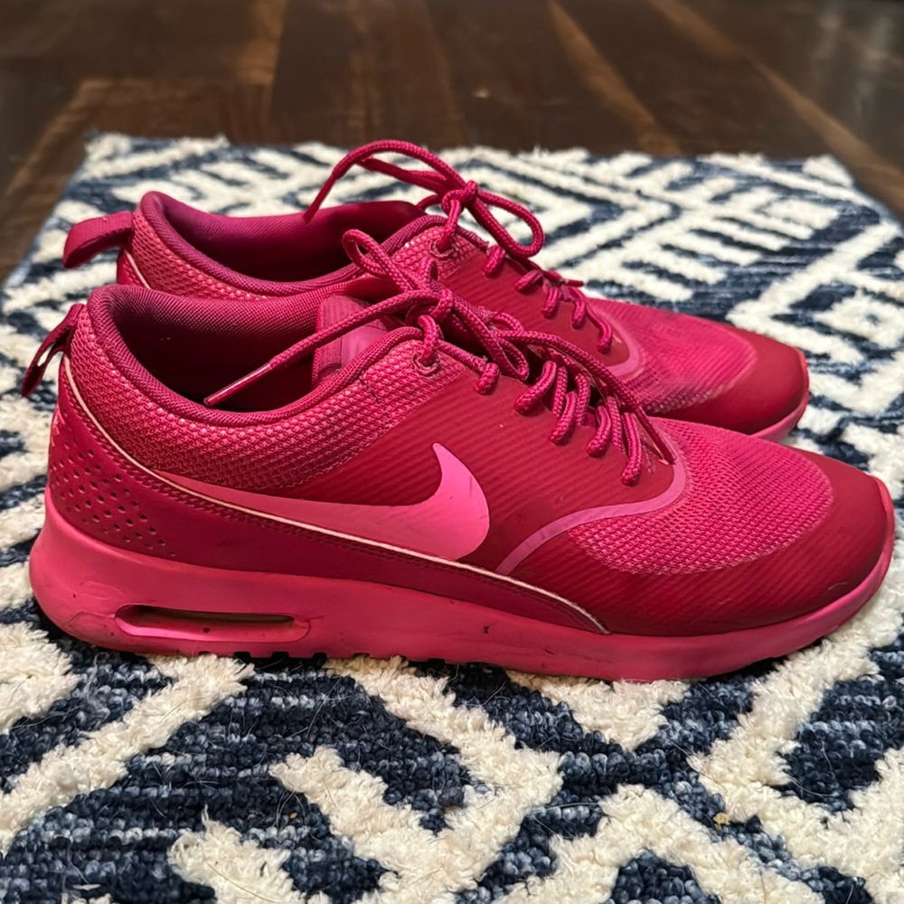 Used Hot pink Air Max Thea size 9.5